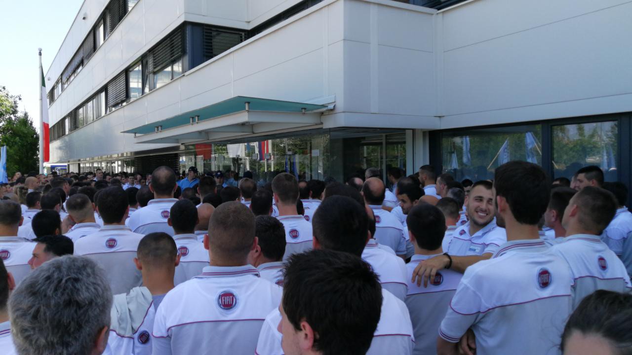 Negotiation on decent wages and working conditions at FIAT plant in Serbia must start now